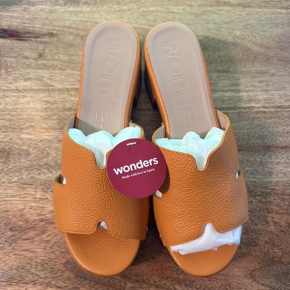 NEW Wonders Wild Mango Platform Slide size 39/9 - Picture 4 of 13